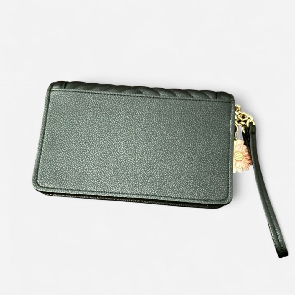 Victoria's Secret Black Quilted Wristlet - Picture 2 of 6